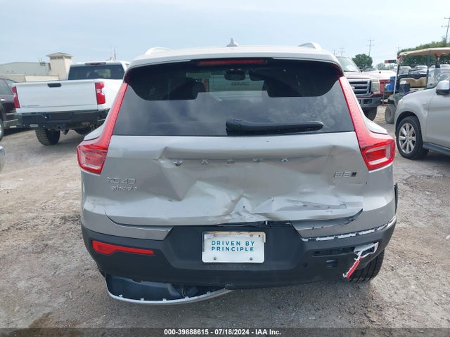 YV4L12UF3R2315748 Volvo Xc40 B5 Ultimate Bright Theme