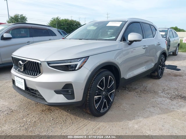 YV4L12UF3R2315748 Volvo Xc40 B5 Ultimate Bright Theme