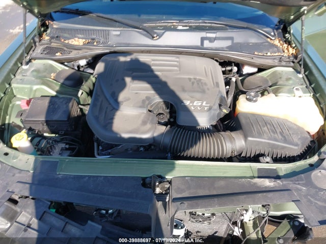 Продаж на аукціоні авто 2022 Dodge Challenger Sxt, vin: 2C3CDZAG7NH151295, номер лоту: 39888697