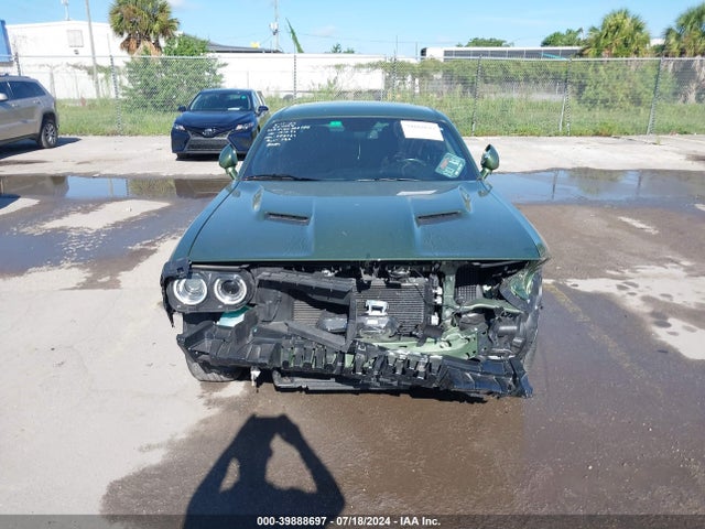 Продаж на аукціоні авто 2022 Dodge Challenger Sxt, vin: 2C3CDZAG7NH151295, номер лоту: 39888697