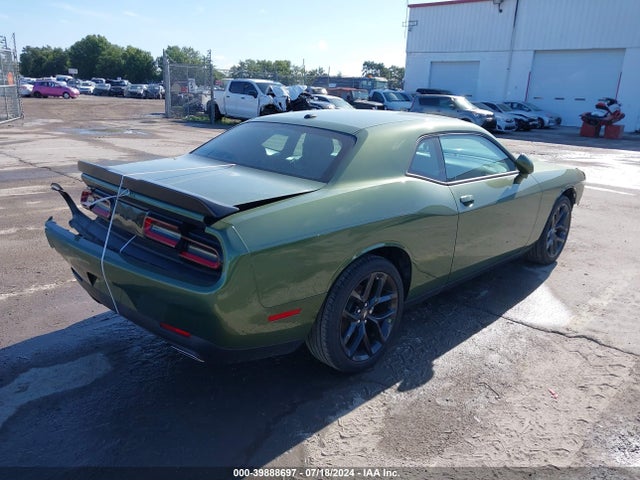 Продаж на аукціоні авто 2022 Dodge Challenger Sxt, vin: 2C3CDZAG7NH151295, номер лоту: 39888697