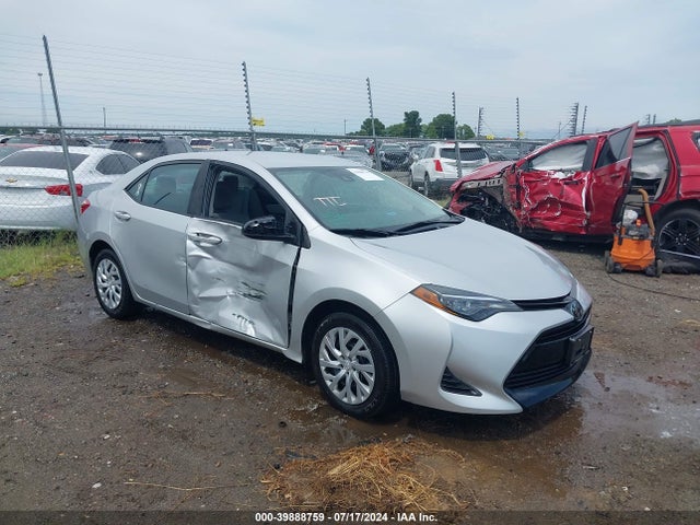 Toyota COROLLA LE 2019 5YFBURHE0KP918602 Image 1