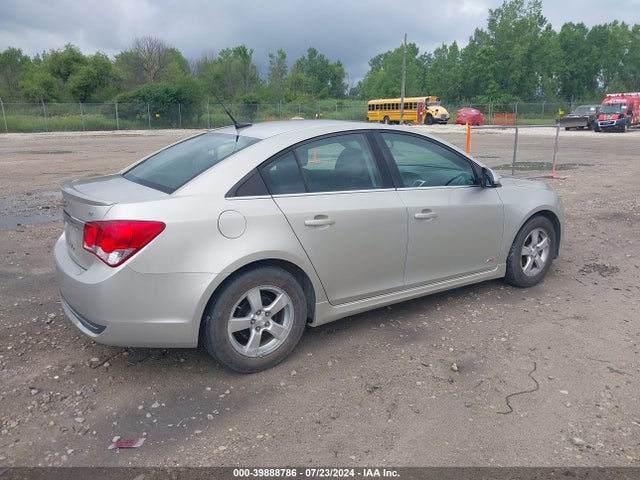1G1PC5SB3E7146272 Chevrolet Cruze 1lt Auto