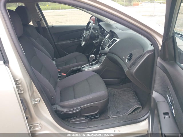 1G1PC5SB3E7146272 Chevrolet Cruze 1lt Auto