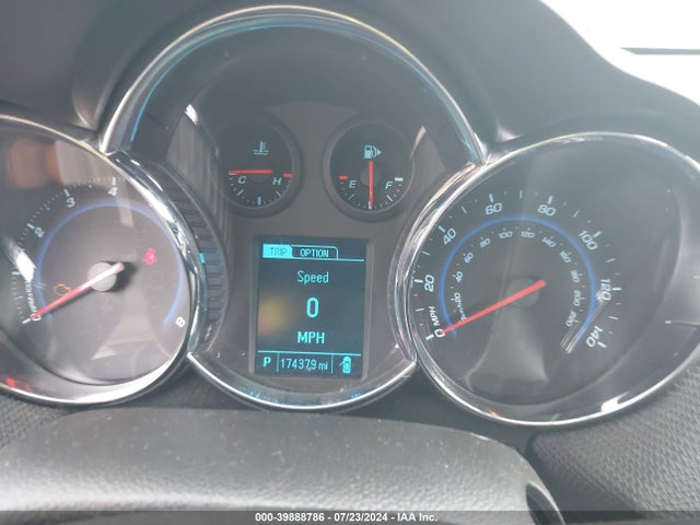 1G1PC5SB3E7146272 Chevrolet Cruze 1lt Auto