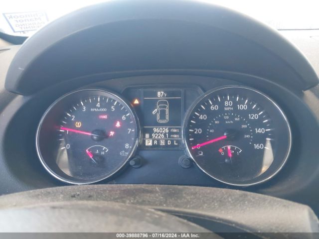 JN8AS5MT5FW164466 Nissan Rogue Select S