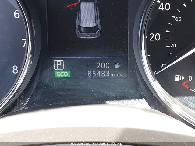 Nissan ROGUE SV 2018 5N1AT2MV7JC701675 Image 16