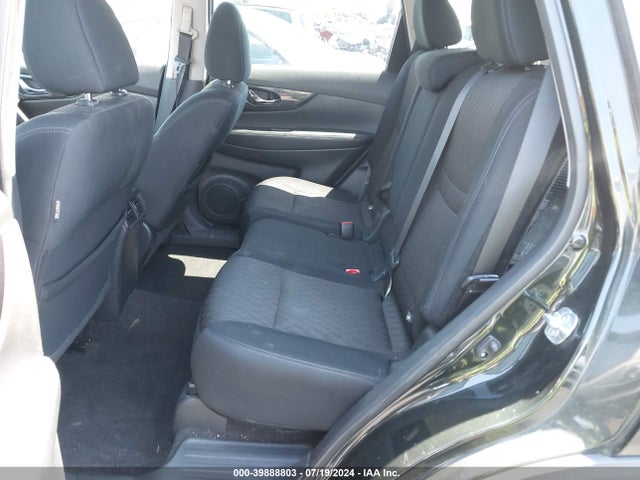 Nissan ROGUE SV 2018 5N1AT2MV7JC701675 Image 8