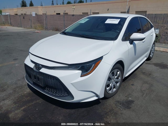 Toyota COROLLA LE 2020 5YFEPRAE5LP042237 Image 2