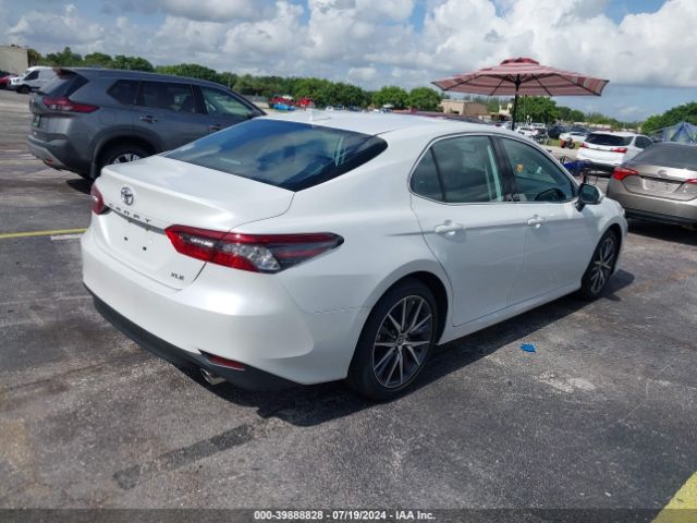 4T1F11AK5PU176554 Toyota CAMRY XLE