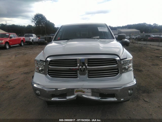 1C6RR7LT9KS559993 RAM 1500 Classic Big Horn  4x4 5'7 Box