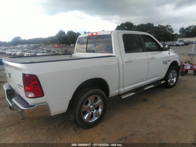 1C6RR7LT9KS559993 RAM 1500 Classic Big Horn  4x4 5'7 Box
