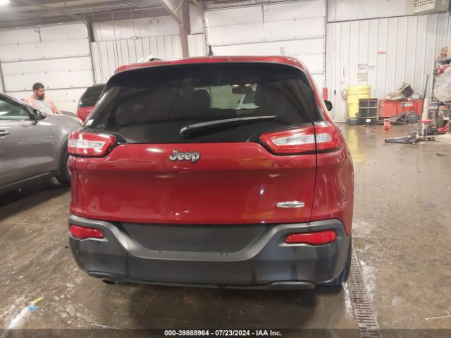 1C4PJLCB4GW362818 Jeep Cherokee Latitude