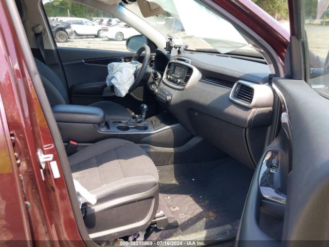5XYPG4A57JG394619 KIA Sorento 3.3l Lx