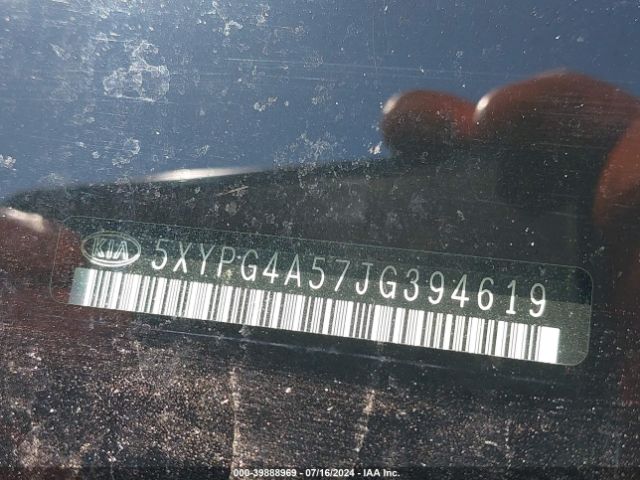 5XYPG4A57JG394619 KIA Sorento 3.3l Lx