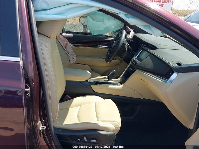 1GYKNCRS1HZ273420 Cadillac Xt5 Premium Luxury
