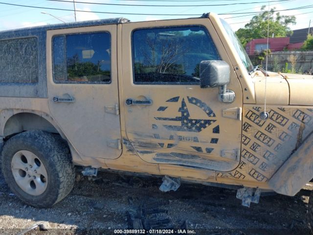 1C4BJWEG0EL221232 Jeep Wrangler Unlimited Sahara