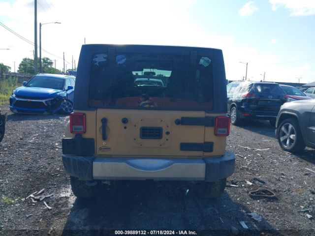 1C4BJWEG0EL221232 Jeep Wrangler Unlimited Sahara