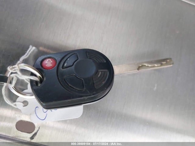 Ford ESCAPE SE 2017 1FMCU0GD1HUB21355 Image 11