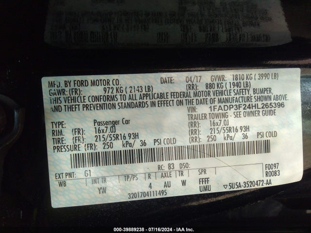 Ford FOCUS SE 2017 1FADP3F24HL265396 Image 9