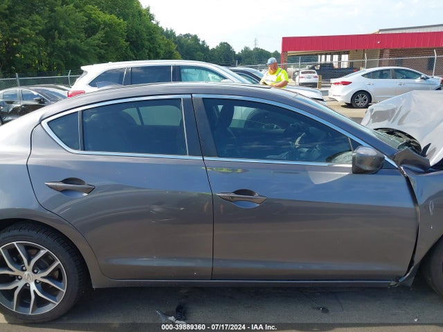 19UDE2F74MA003598 Acura Ilx Premium Package/technology Package