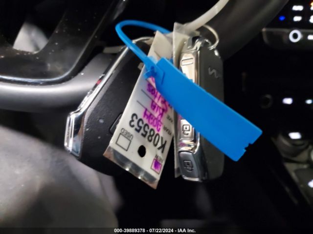 KNDERCAA1R7528008 KIA SELTOS EX