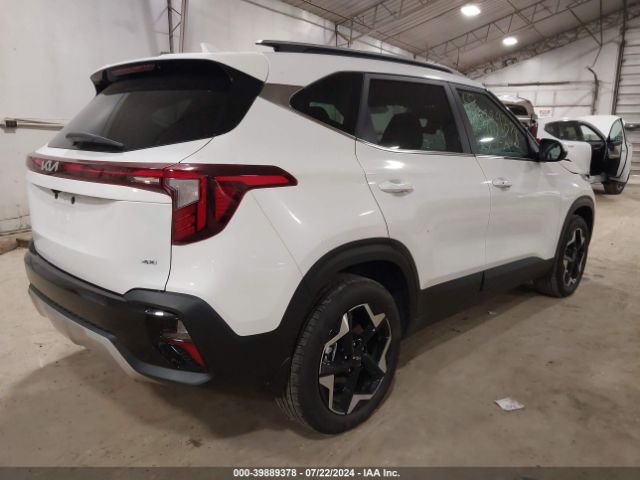 KNDERCAA1R7528008 KIA SELTOS EX