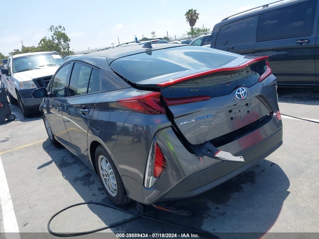 Toyota Prius Prime Premium 2018 JTDKARFP0J3098106 Image 3
