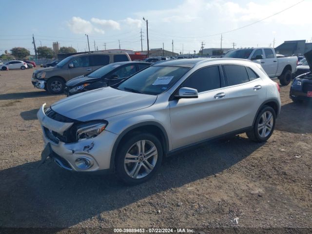 WDCTG4EBXKU011958 Mercedes-Benz GLA 250