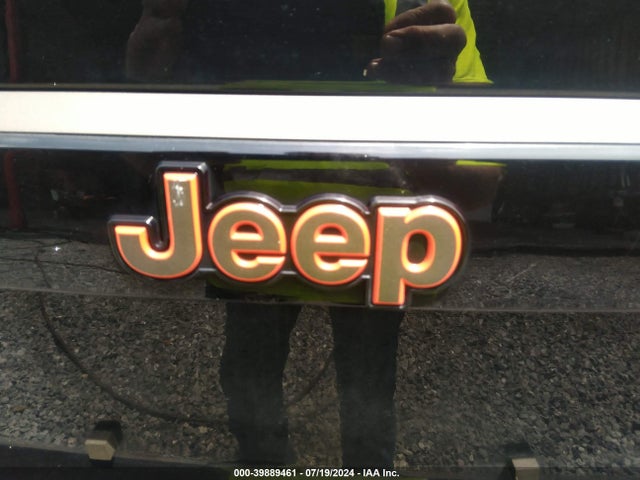 Jeep Compass 75th Anniversary 2016 1C4NJDBB5GD672535 Image 21