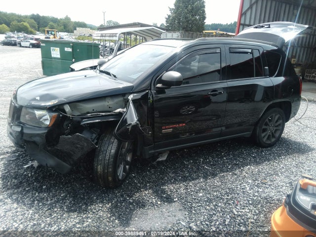 Jeep Compass 75th Anniversary 2016 1C4NJDBB5GD672535 Image 2