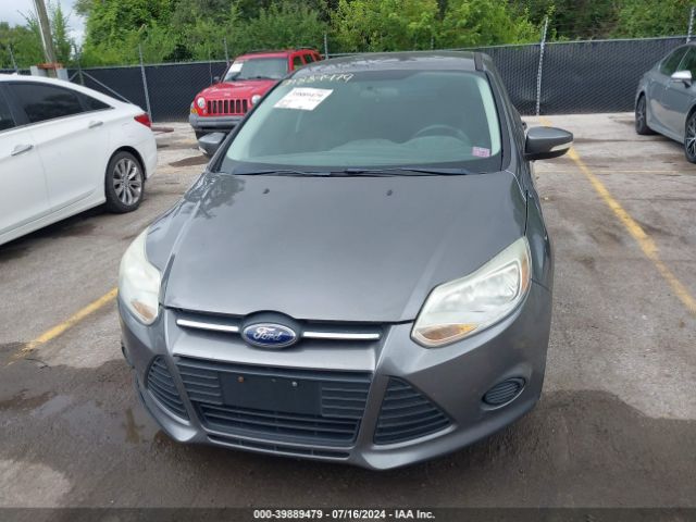 1FADP3F24EL254281 Ford FOCUS SE