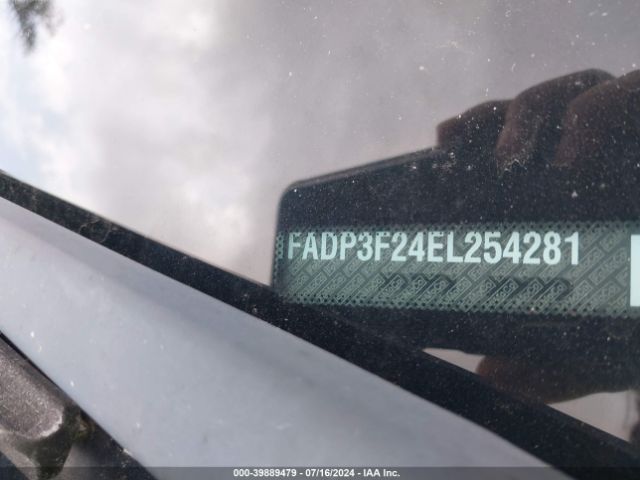 1FADP3F24EL254281 Ford FOCUS SE