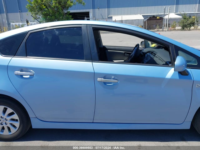 Toyota PRIUS PLUG-IN 2014 JTDKN3DP4E3058220 Image 13