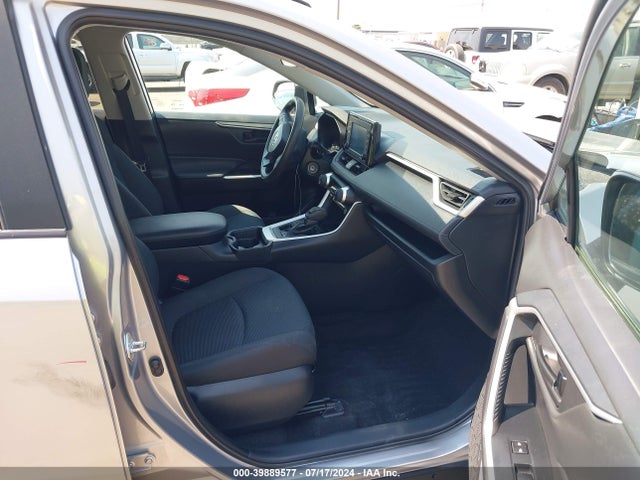 Toyota RAV4 LE 2021 2T3F1RFV0MC221714 Image 5