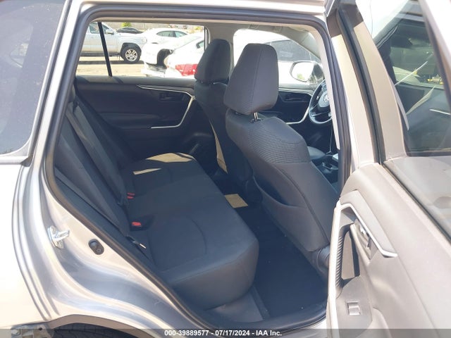 Toyota RAV4 LE 2021 2T3F1RFV0MC221714 Image 8