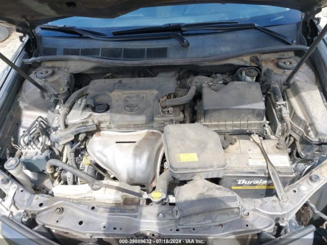 4T1BF1FK1EU330568 Toyota CAMRY SE