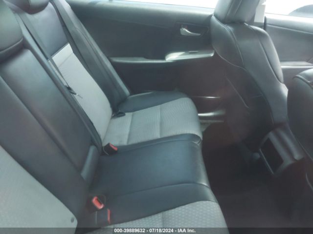 4T1BF1FK1EU330568 Toyota CAMRY SE