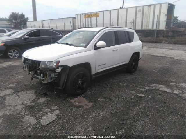 1C4NJDEB6FD105213 Jeep Compass Latitude