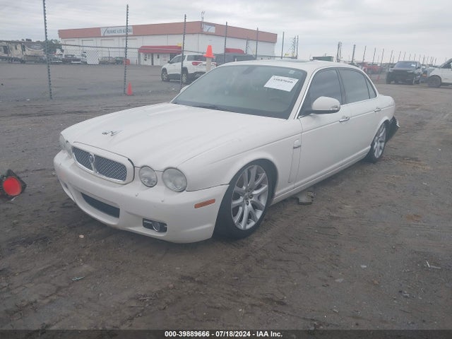 2008 JAGUAR XJ SAJWA79B68SH21447 Photo 1