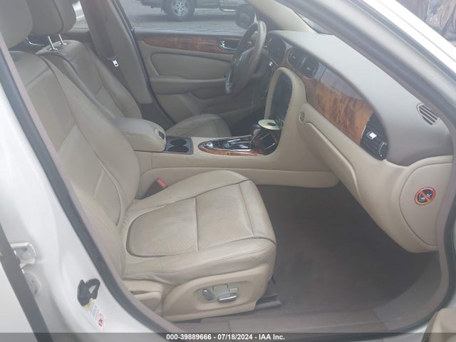 2008 JAGUAR XJ SAJWA79B68SH21447 Photo 4
