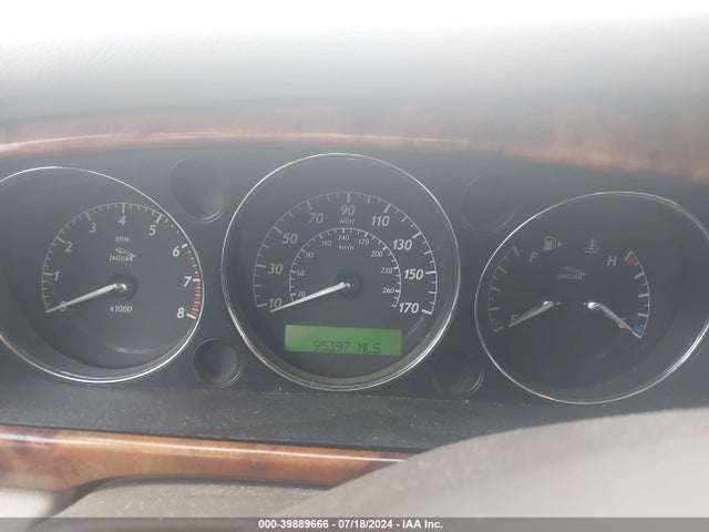 2008 JAGUAR XJ SAJWA79B68SH21447 Photo 6