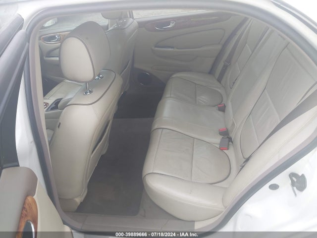 2008 JAGUAR XJ SAJWA79B68SH21447 Photo 7