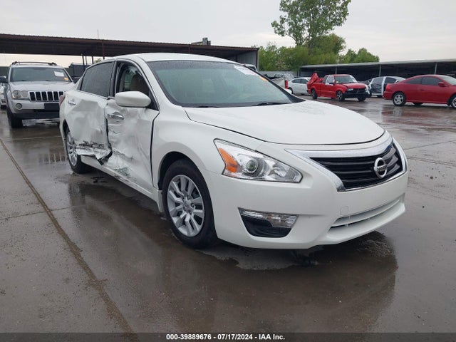 Nissan Altima 2.5 S 2015 1N4AL3AP4FN353254 Image 1