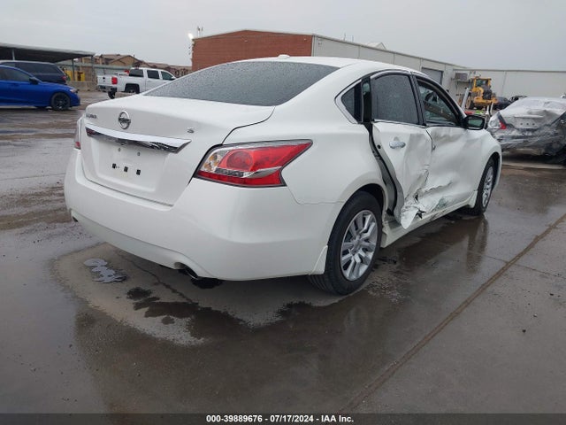 Nissan Altima 2.5 S 2015 1N4AL3AP4FN353254 Image 4