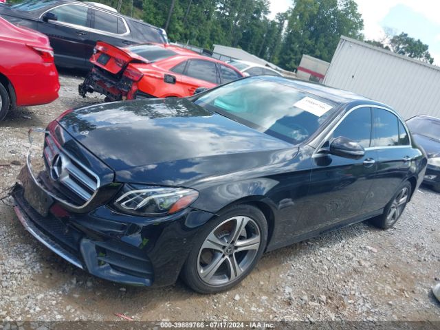 WDDZF4KB5JA345523 Mercedes-Benz E 300 4matic