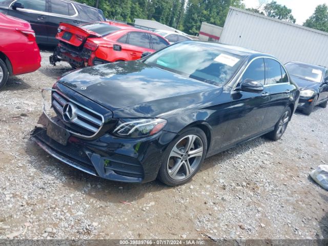 WDDZF4KB5JA345523 Mercedes-Benz E 300 4matic