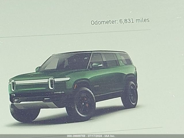 7PDSGABA5PN014546 Rivian R1s Adventure