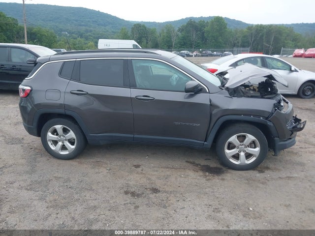 3C4NJDBBXLT165103 Jeep Compass Latitude 4x4