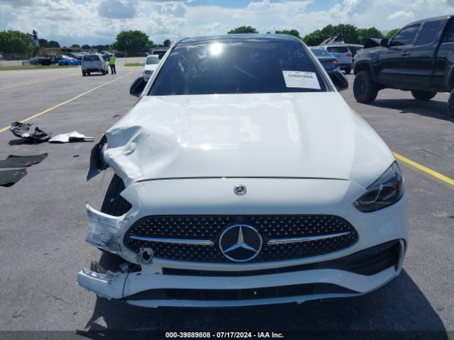 W1KAF4GB8PR106127 Mercedes-Benz C 300 Sedan